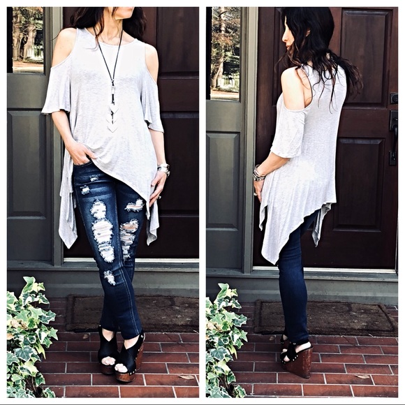 Tops - Heather grey asymmetrical cold shoulder tunic
